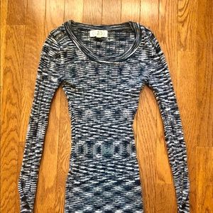 Navy Stretch Long Sleeve Top Size Small